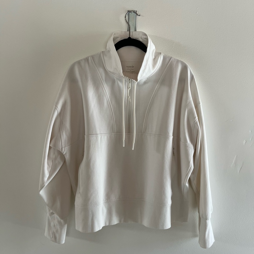 Old Navy Active White Fleece Pullover